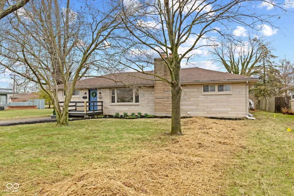 $330,000 | 2545 Franklin Street, Columbus, IN 47201