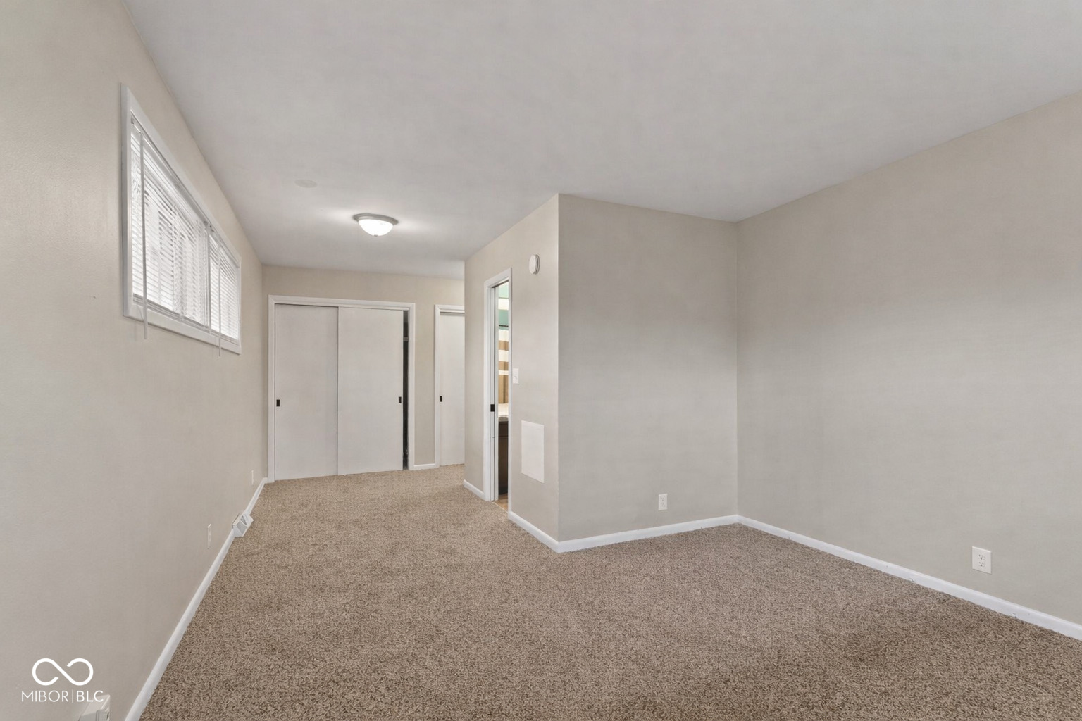 2545 Franklin Street Columbus, IN 47201 - Photo 26 of 51