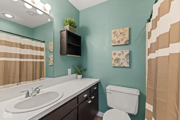 $330,000 | 2545 Franklin Street, Columbus, IN 47201