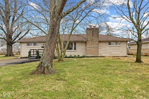 $330,000 | 2545 Franklin Street, Columbus, IN 47201