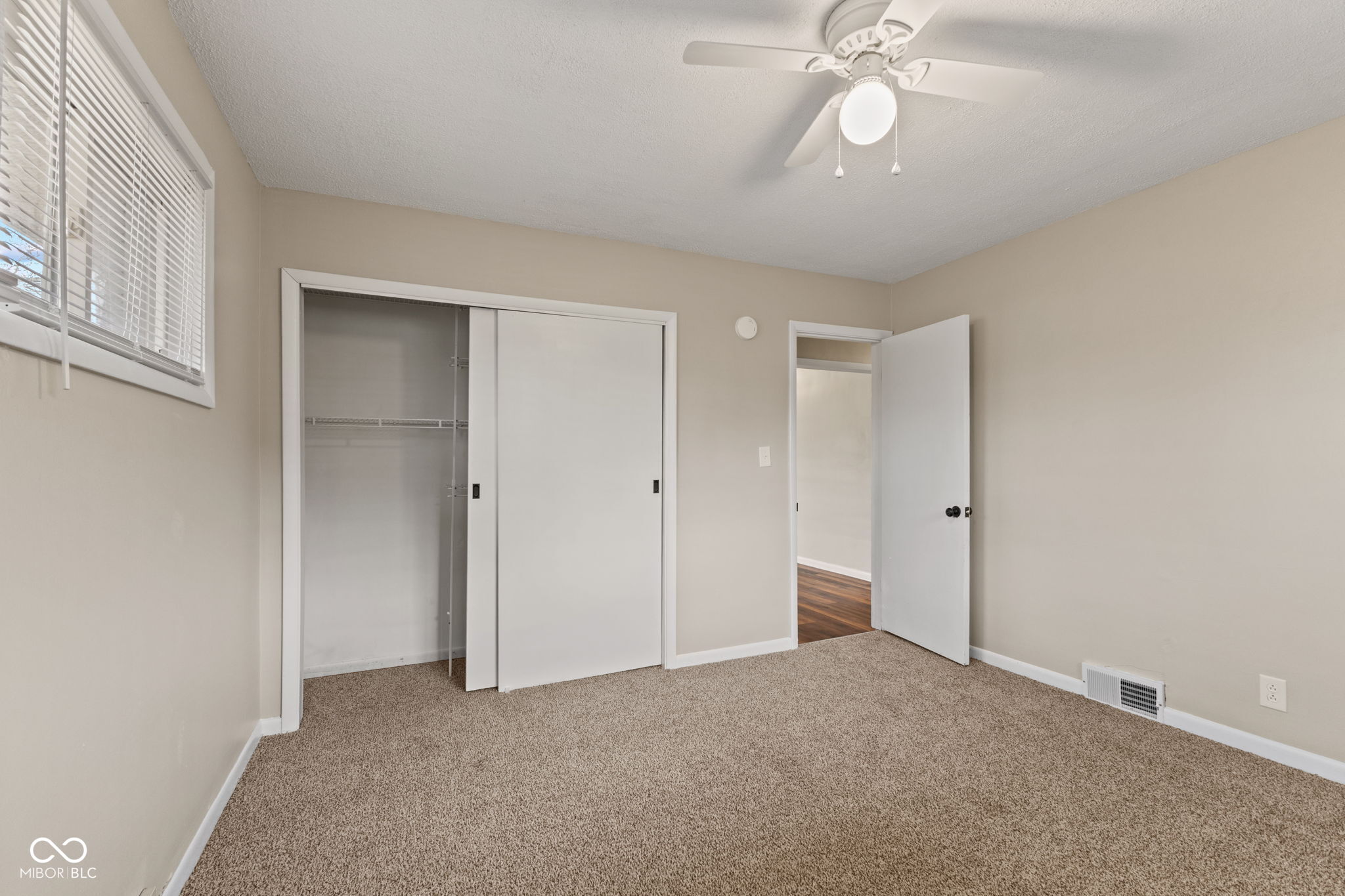 2545 Franklin Street Columbus, IN 47201 - Photo 10 of 51
