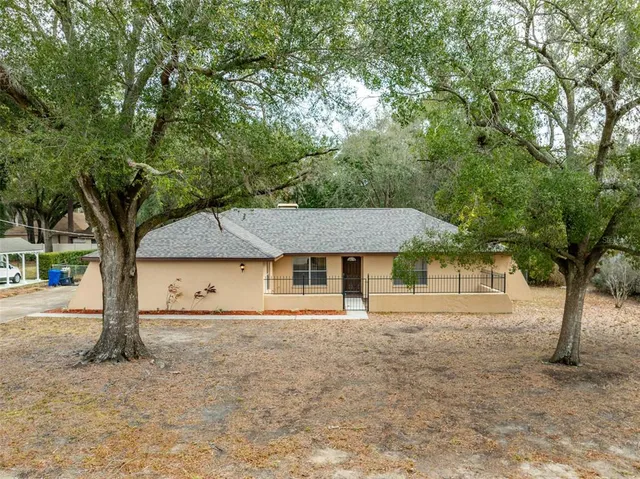 $419,900 | 905 Stanberry Drive, Brandon, FL 33511