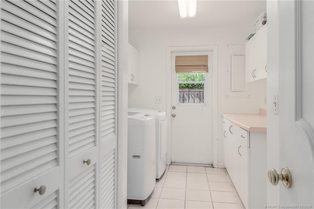 1743 Northwest Spruce Ridge Drive Stuart, FL 34994 - Photo 18 of 31 Gallery Image 18