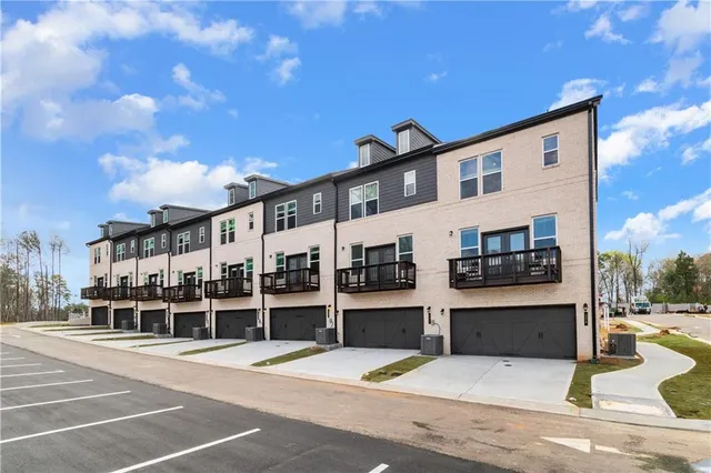 $364,993 | 212 Daybreak Lane, Newnan, GA 30265