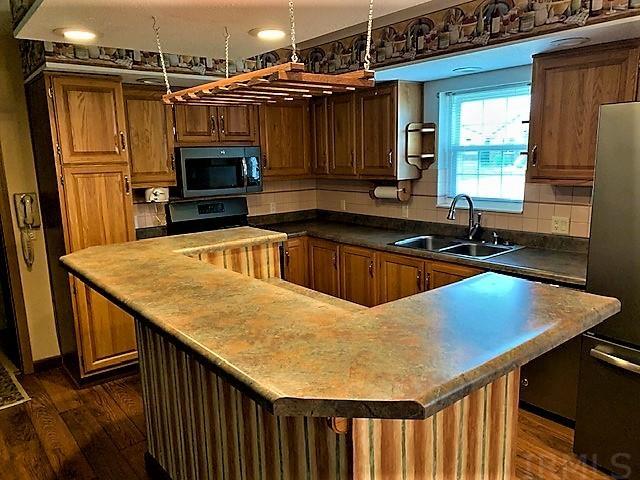 3622 Manitou Park Road Rochester, IN 46975 - Photo 6 of 19