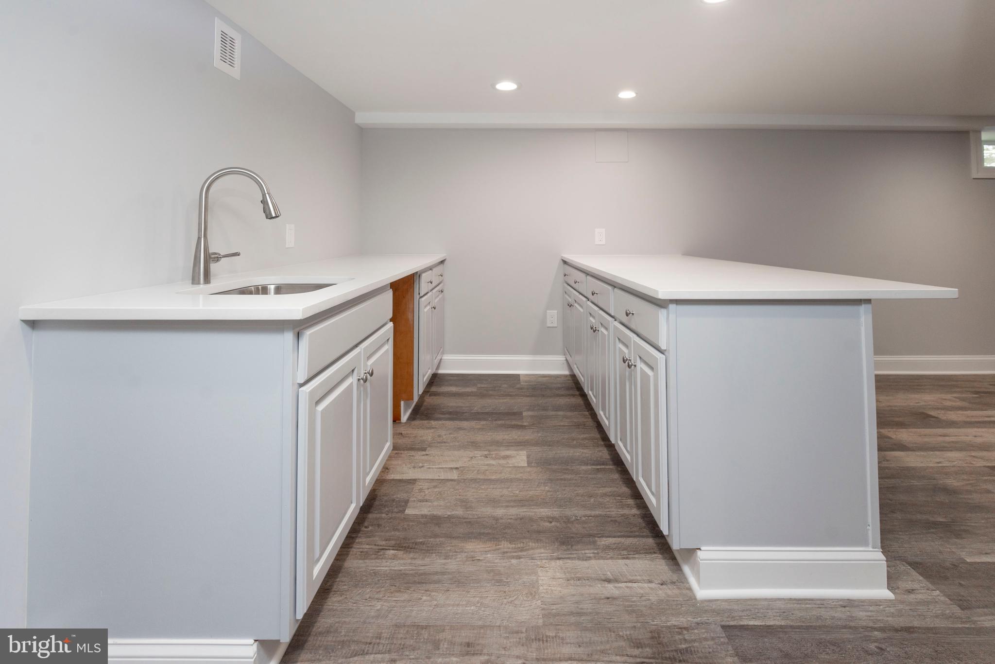 4453 Nottingham Way Hamilton, NJ 08690 - Photo 36 of 56 Gallery Image 36