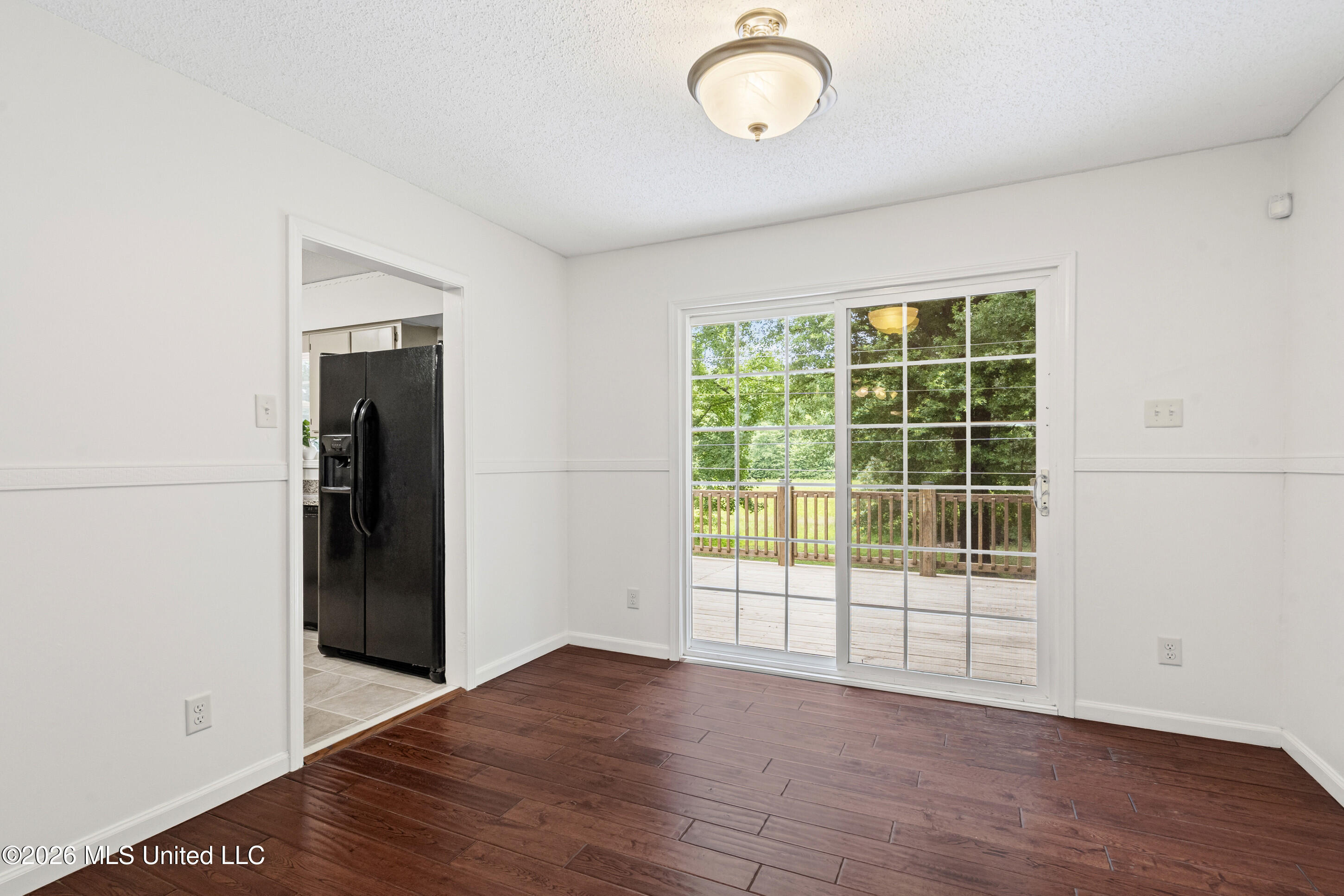 7145 Westbranch Road Olive Branch, MS 38654 - Photo 10 of 39 Main Level Dining Room