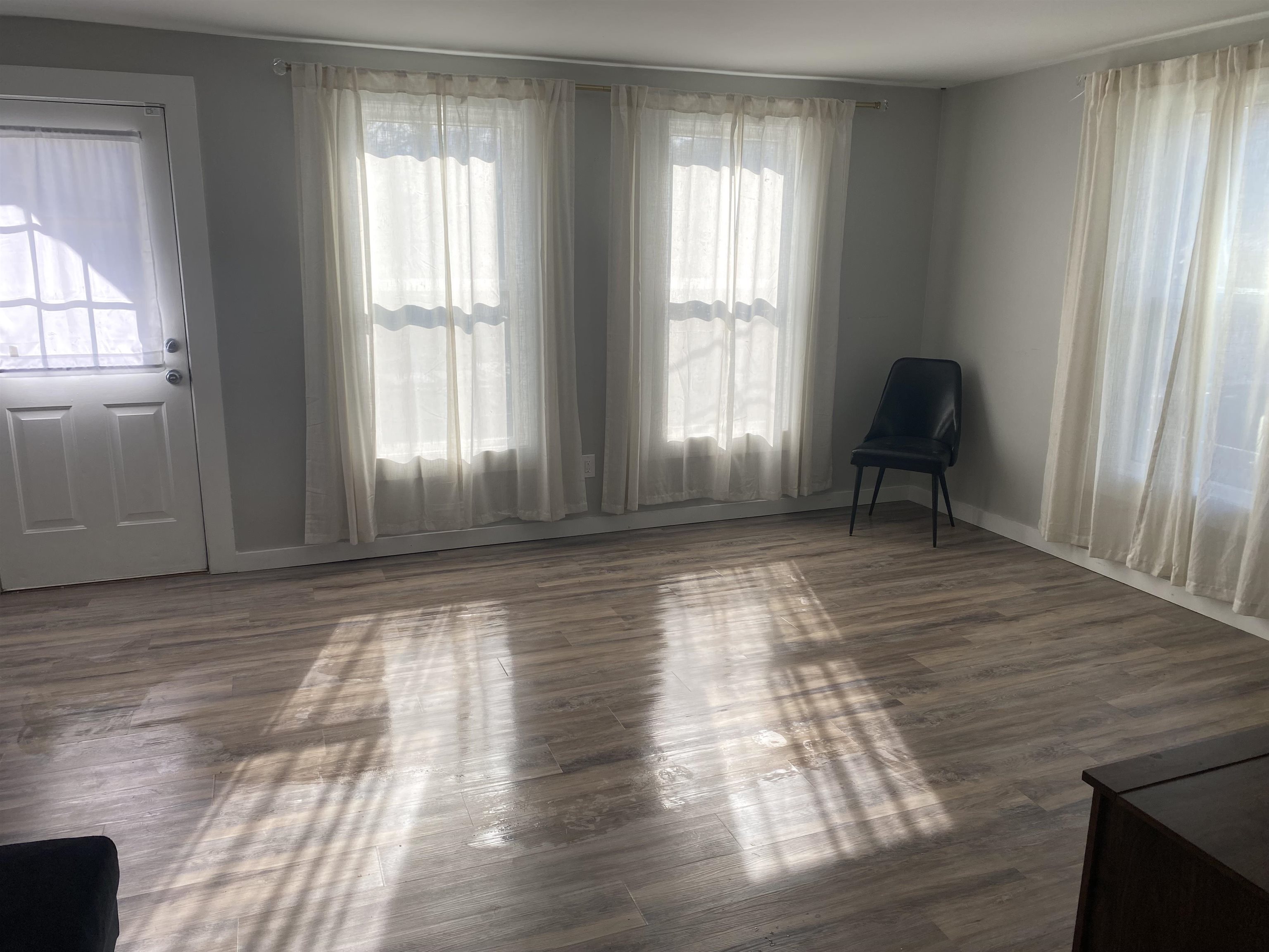 20 Prospect Street Concord, NH 03301 - Photo 2 of 25