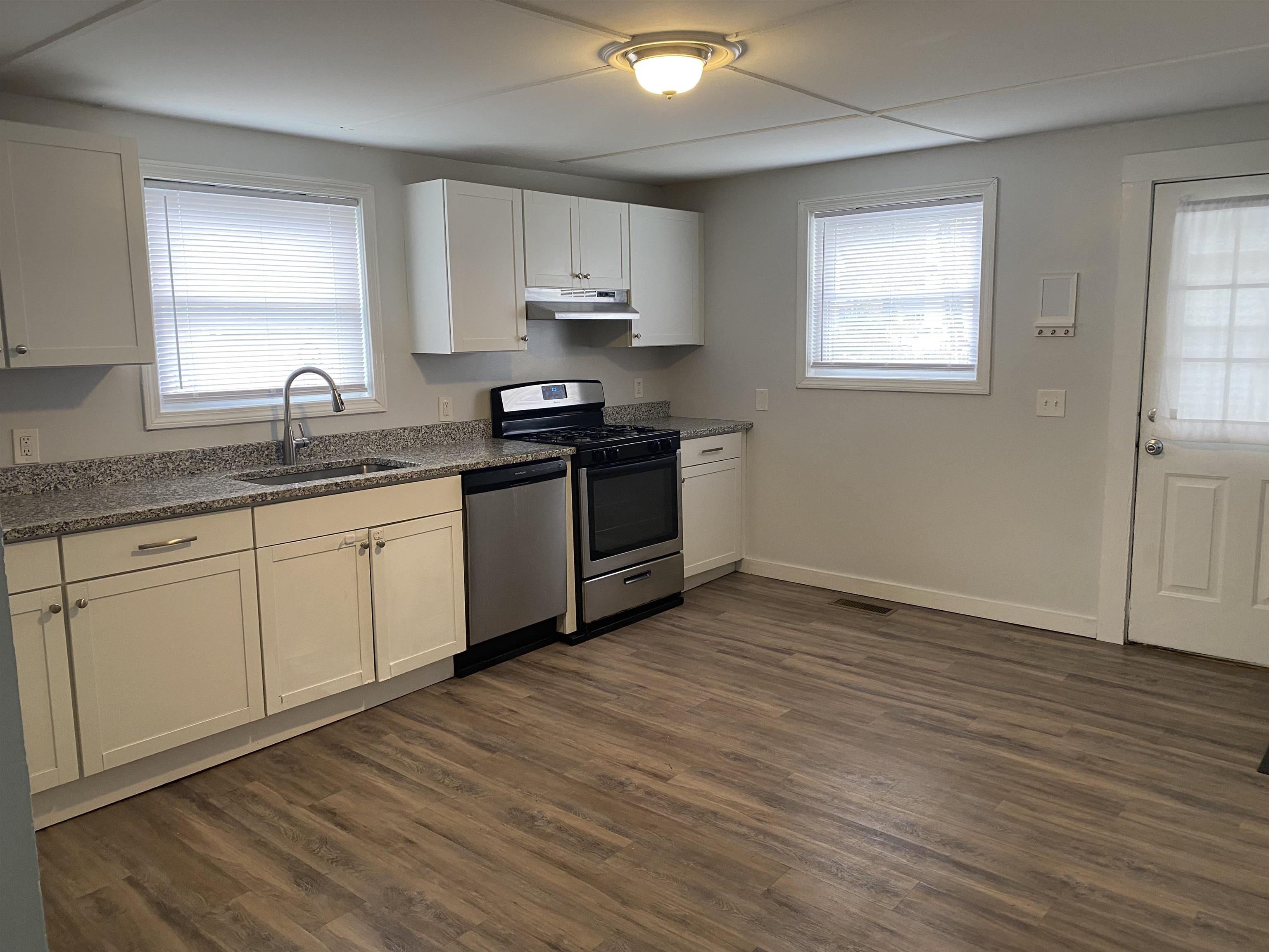 20 Prospect Street Concord, NH 03301 - Photo 5 of 25