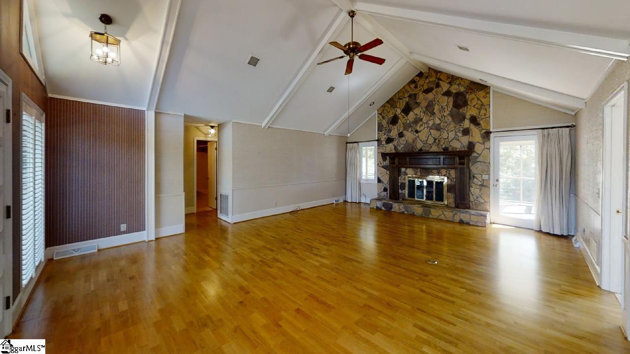 310 Berry Road Taylors, SC 29687 - Photo 11 of 36 Gallery Image 11