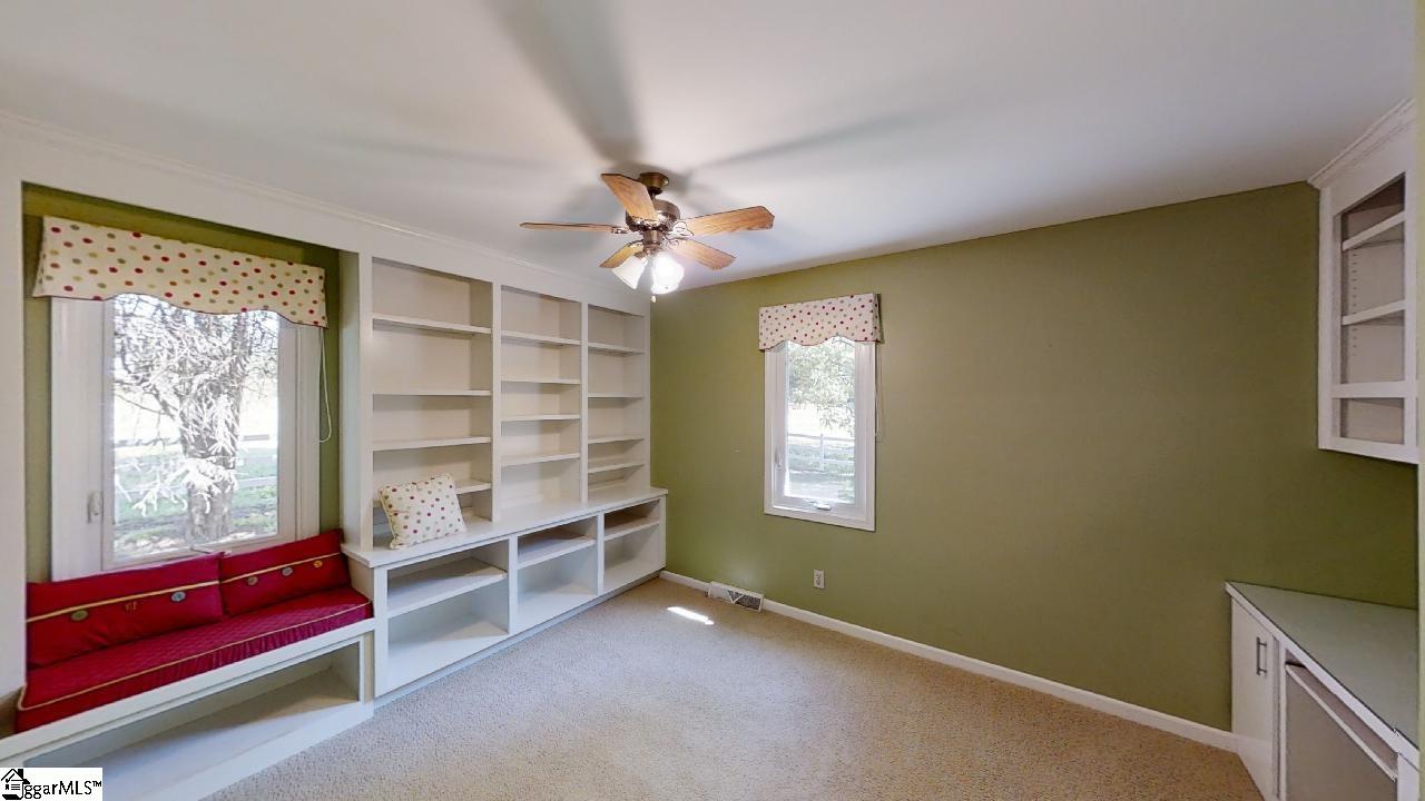 310 Berry Road Taylors, SC 29687 - Photo 24 of 36 Gallery Image 24