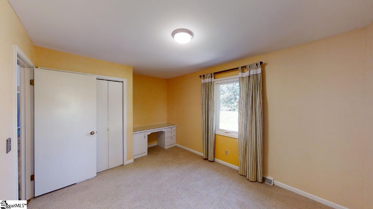 310 Berry Road Taylors, SC 29687 - Photo 26 of 36 Gallery Image 26