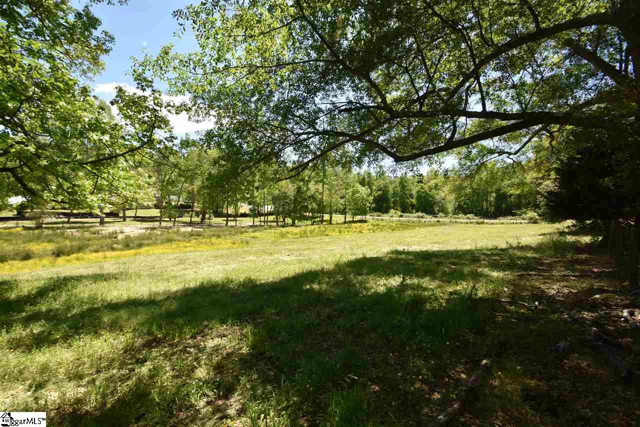 310 Berry Road Taylors, SC 29687 - Photo 29 of 36 Gallery Image 29