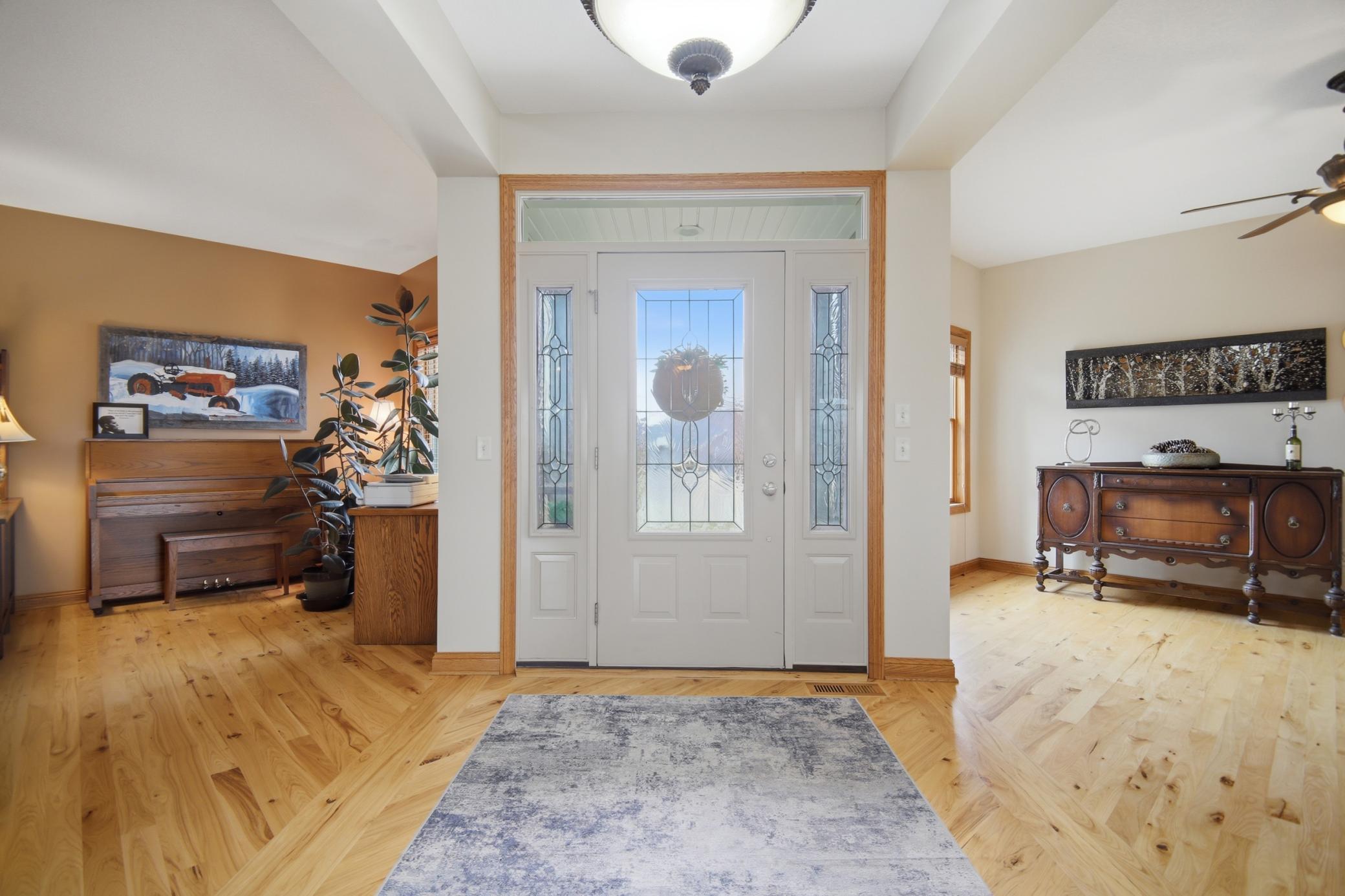 1618 27th Street Northwest Austin, MN 55912 - Photo 4 of 95