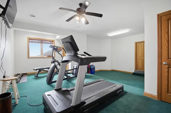 $824,000 | 1618 27th Street Northwest, Austin, MN 55912