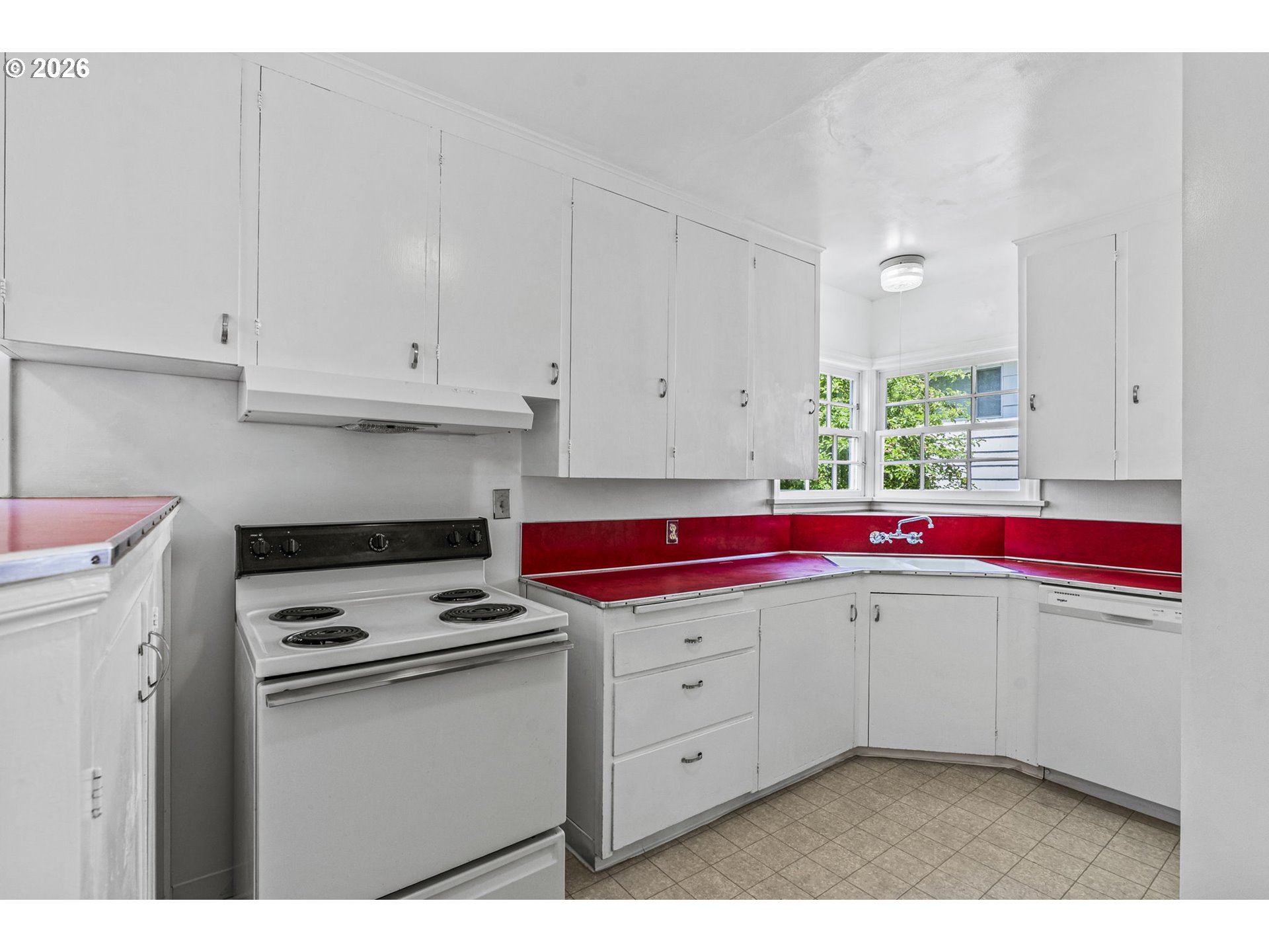 2809 Nichols Boulevard Longview, WA 98632 - Photo 7 of 40