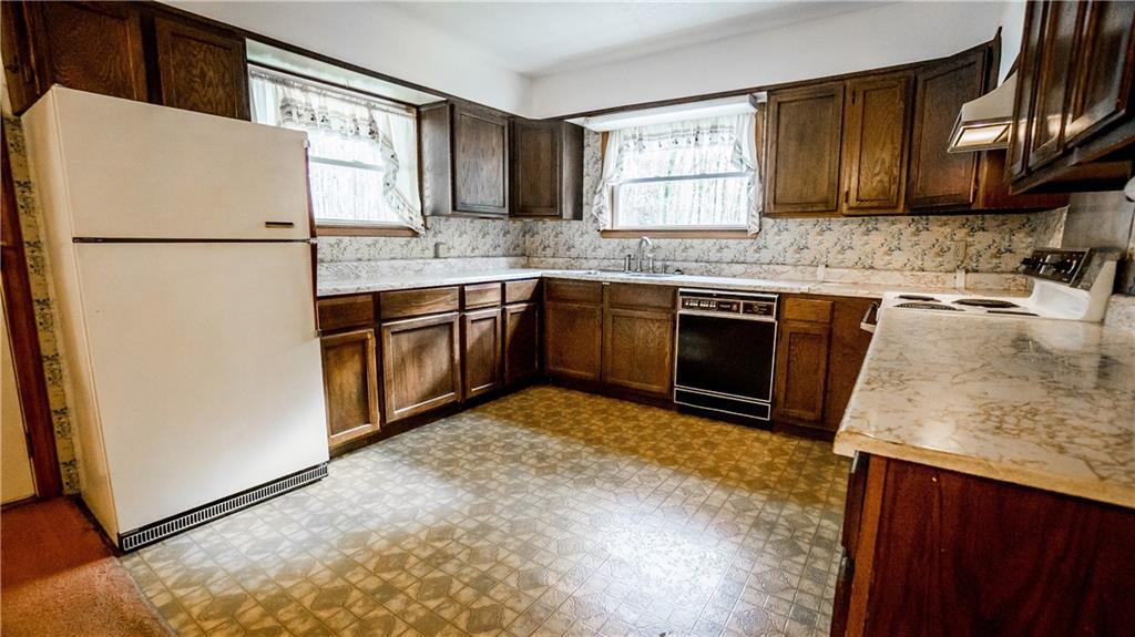 284 Election House Road Butler, PA 16001 - Photo 10 of 23 Gallery Image 10