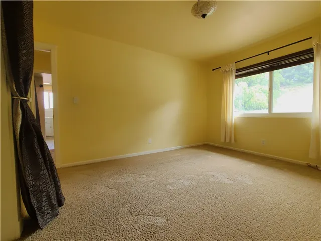 $2,850 | 12149 Country Club Lane, Grand Terrace, CA 92313