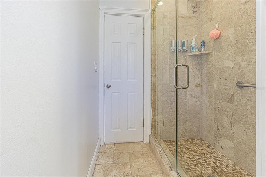 121 Wall Street Redington Shores, FL 33708 - Photo 17 of 38 a bathroom with a shower