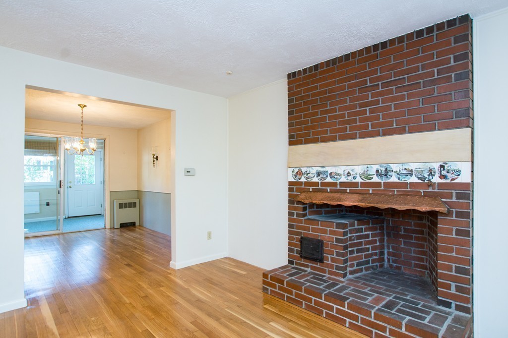 8 Spafford Road Milton, MA 02186 - Photo 6 of 30 Gallery Image 6