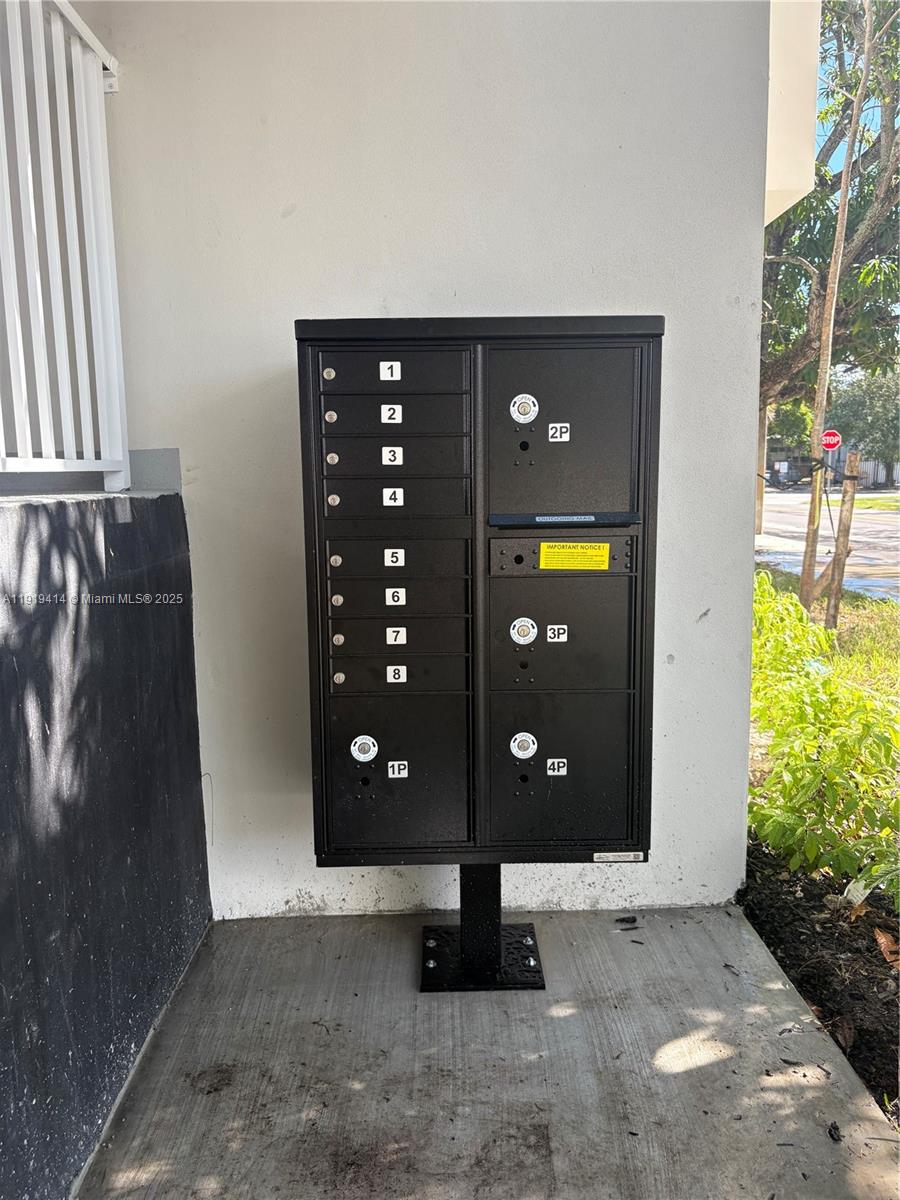 85 Northeast 55th Street, Unit 3 Miami, FL 33137 - Photo 15 of 15 a view of a hallway