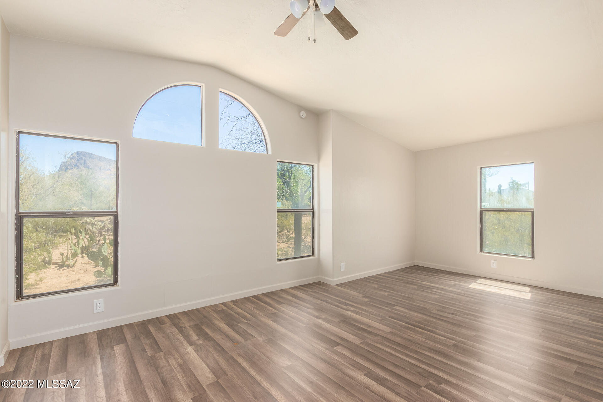 10390 West Ina Road Tucson, AZ 85743 - Photo 24 of 41 Gallery Image 24