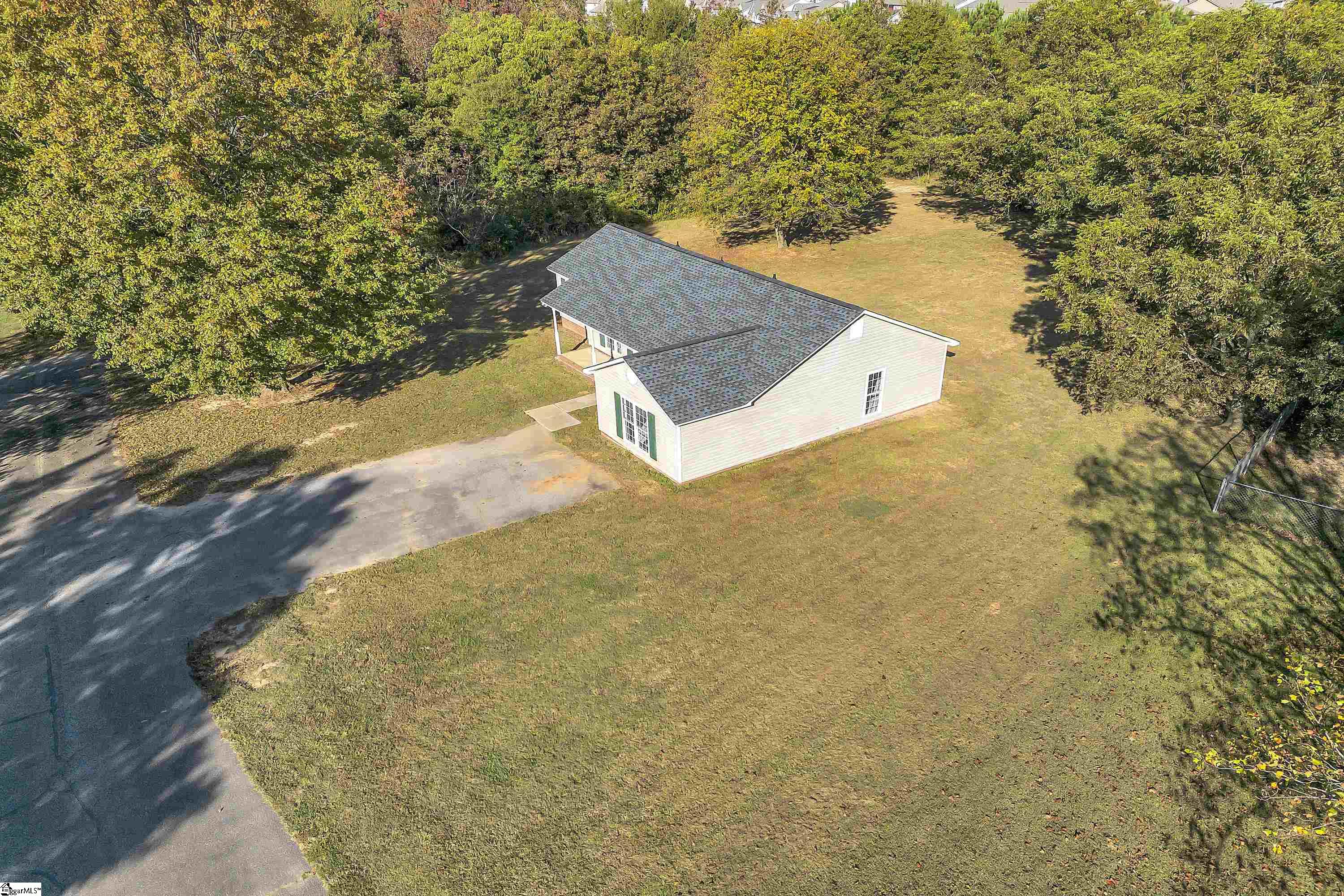 206 Dillard Road Duncan, SC 29334 - Photo 19 of 33