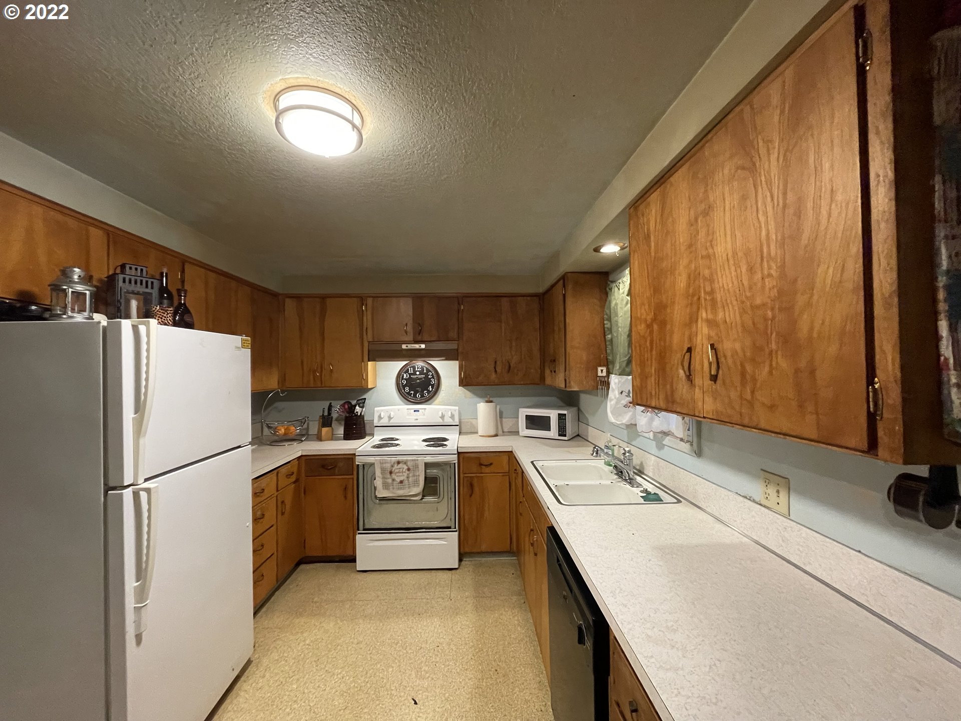 89049 Bridge Street Springfield, OR 97478 - Photo 6 of 15 Gallery Image 6