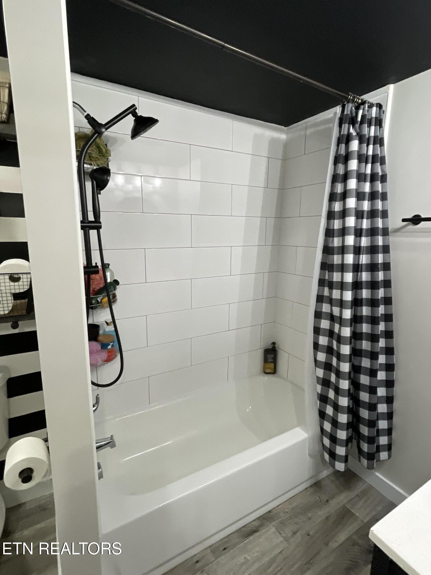 1566 Mountain Road Andersonville, TN 37705 - Photo 17 of 43 IMG_4167