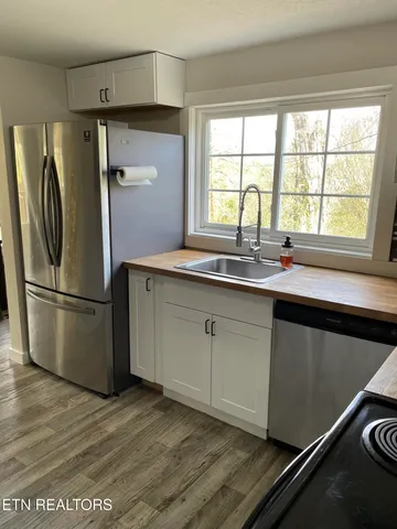 $299,900 | 1566 Mountain Road, Andersonville, TN 37705