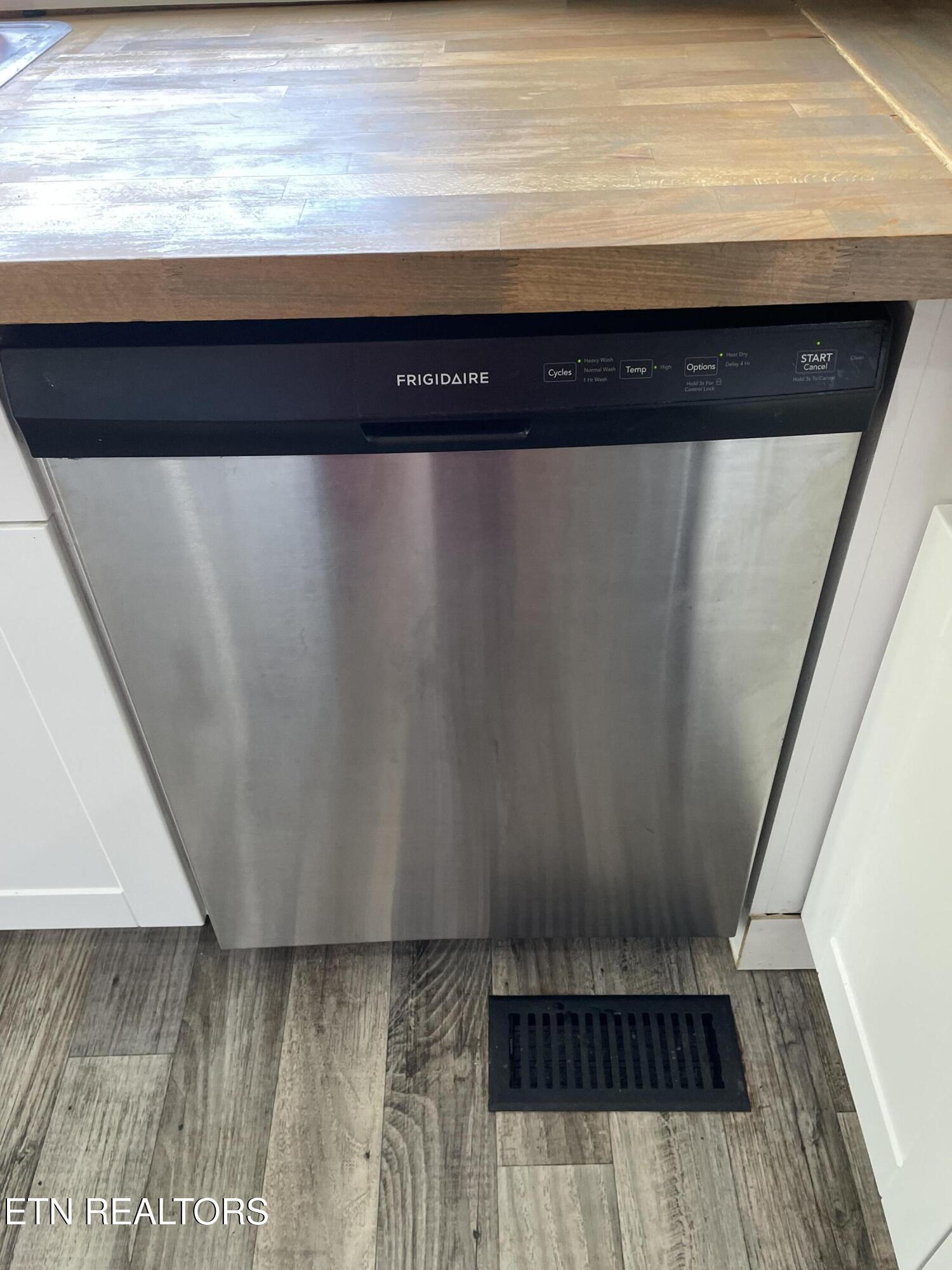 1566 Mountain Road Andersonville, TN 37705 - Photo 23 of 43 IMG_4156