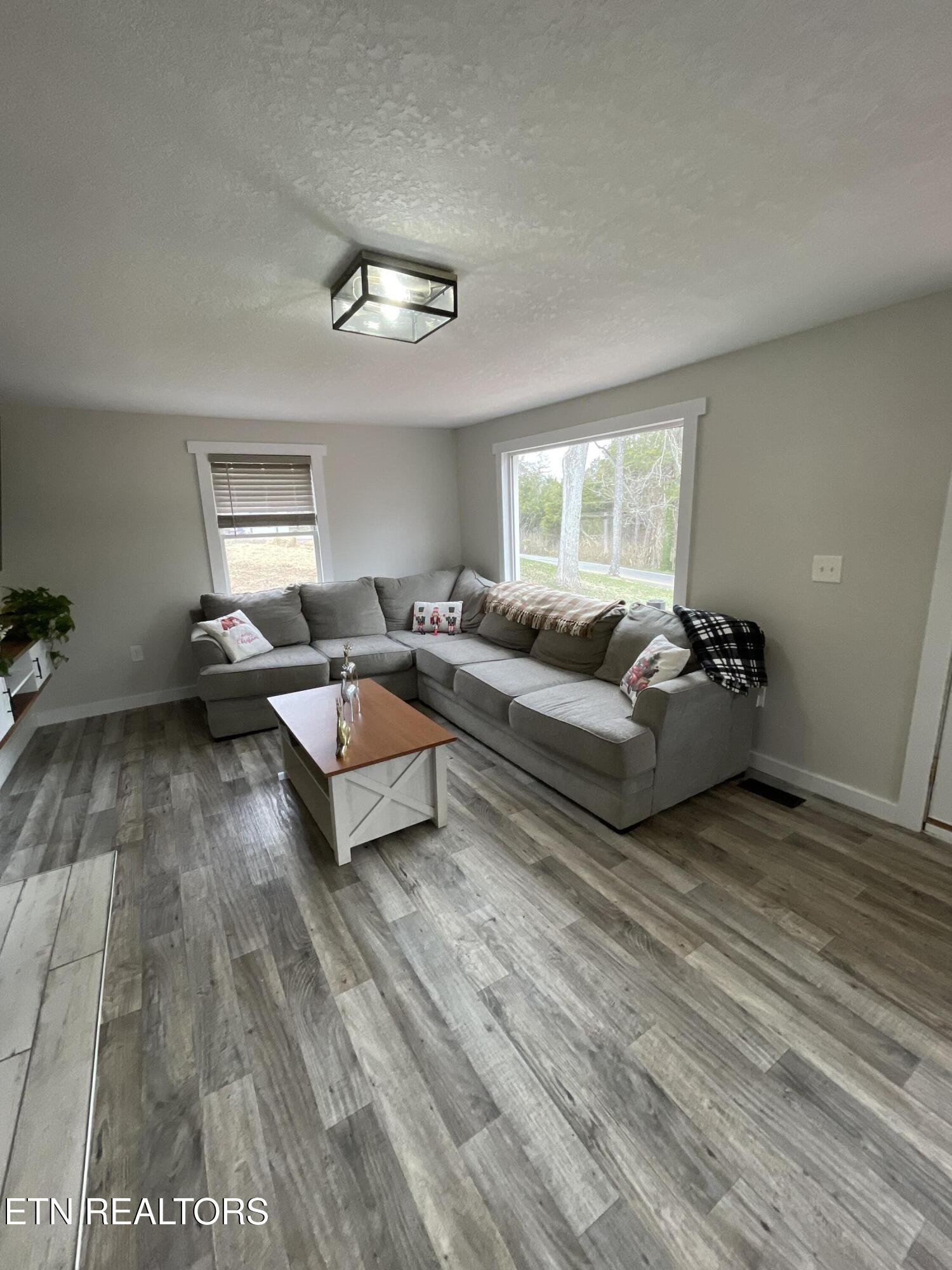 1566 Mountain Road Andersonville, TN 37705 - Photo 7 of 43 IMG_4179