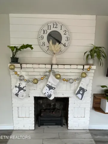 $299,900 | 1566 Mountain Road, Andersonville, TN 37705