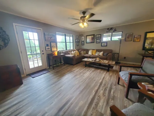 $299,000 | 1404 Stengel Street, Mason, TX 76856