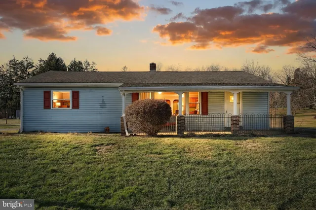 $119,000 | 1806 Virginia Avenue, Dover, PA 17315