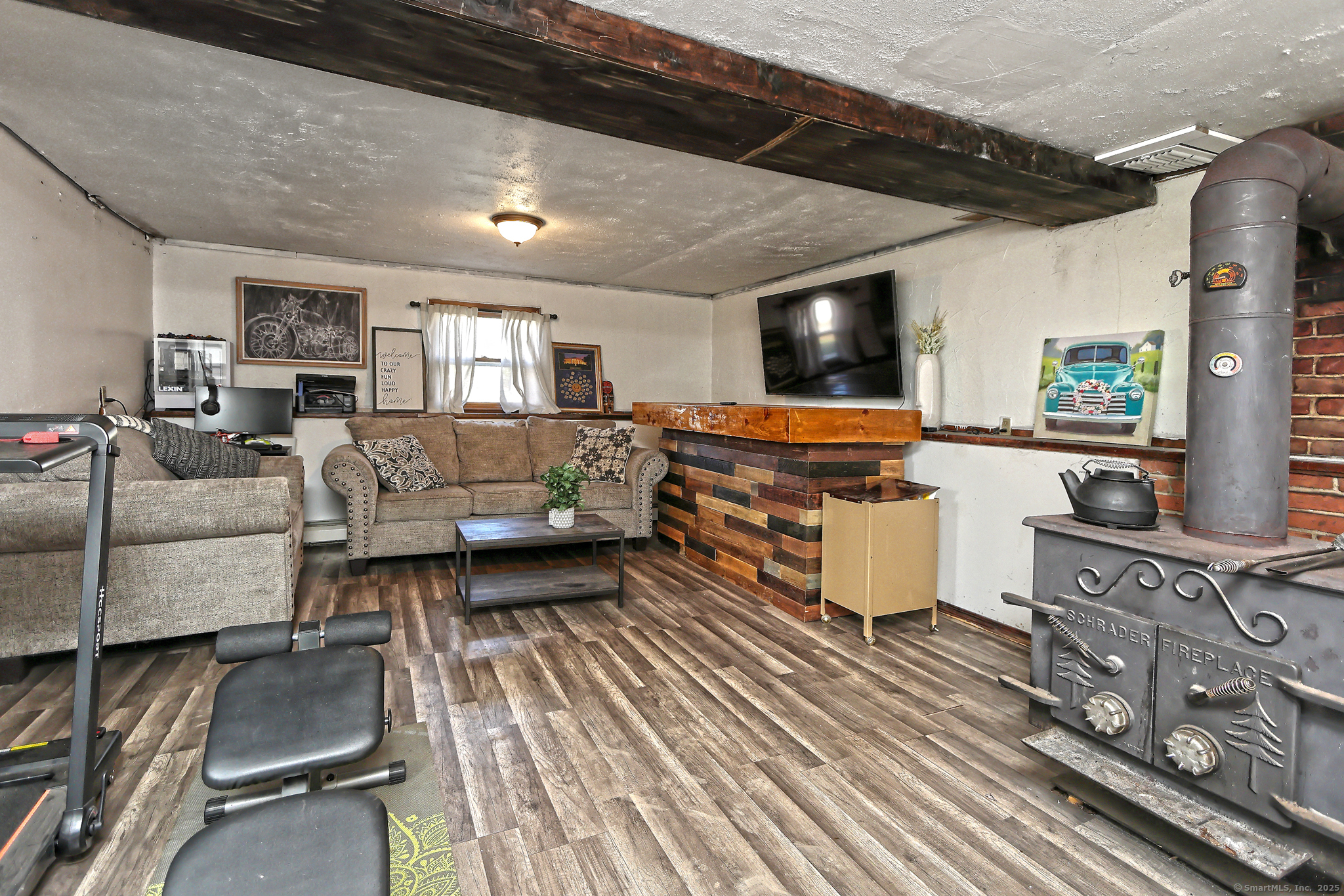 463 Mulberry Street Naugatuck, CT 06770 - Photo 10 of 21 a living room with furniture and flat screen tv