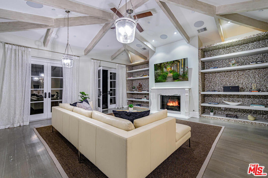 1133 Tower Road Beverly Hills, CA 90210 - Photo 28 of 44