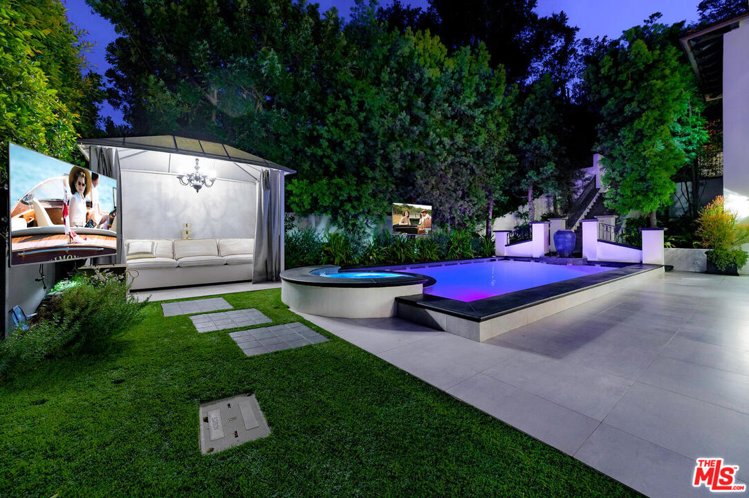 1133 Tower Road Beverly Hills, CA 90210 - Photo 34 of 44