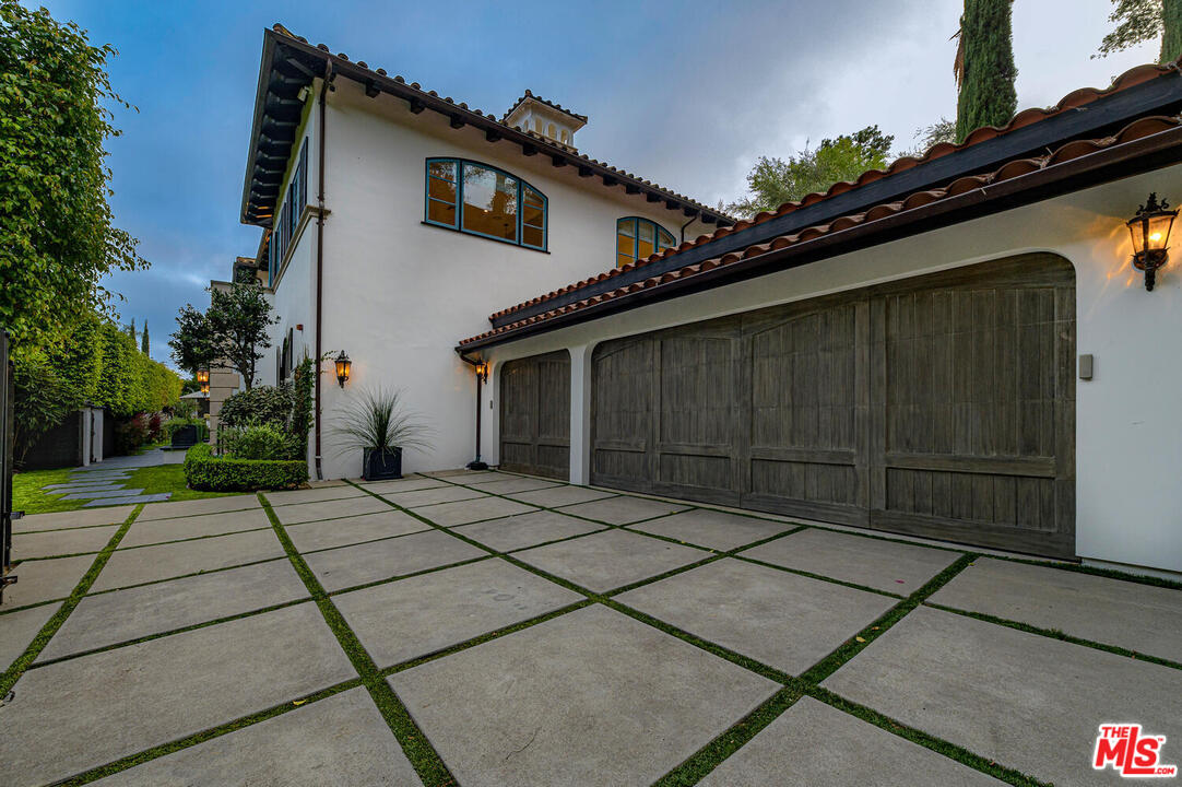 1133 Tower Road Beverly Hills, CA 90210 - Photo 44 of 44