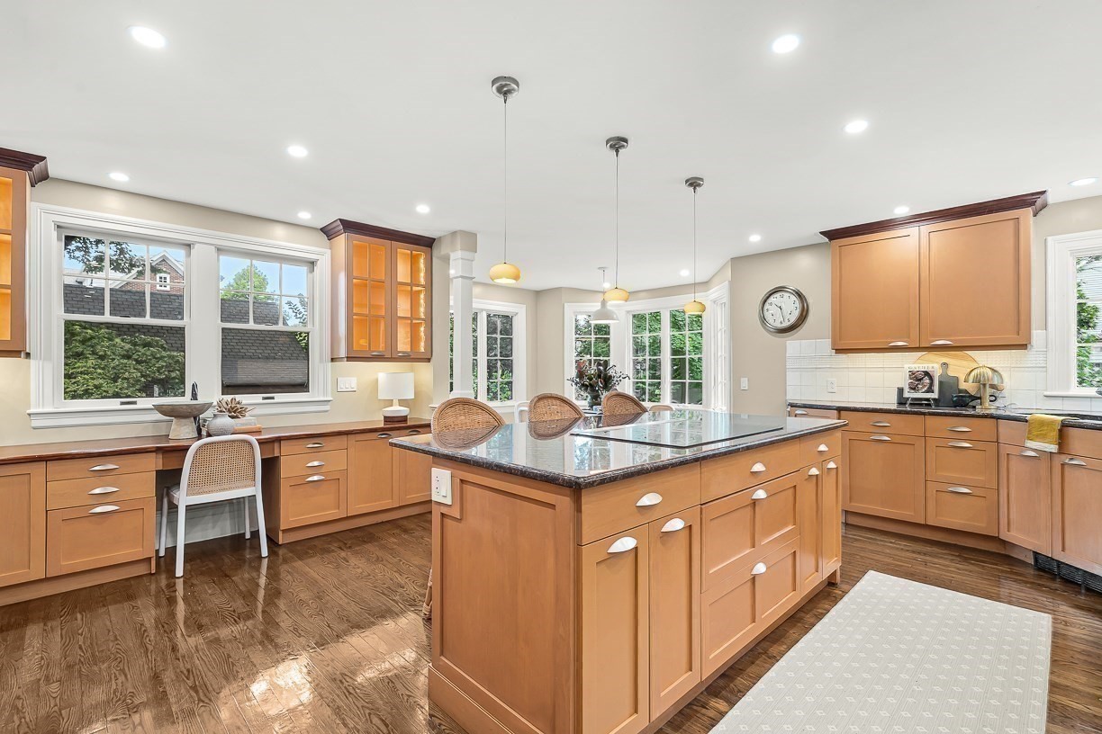 8 Tennyson Road Wellesley, MA 02481 - Photo 15 of 40 Gallery Image 15