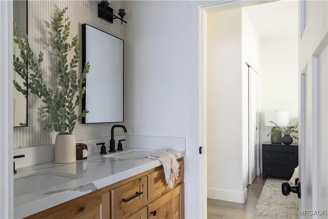 $1,495,000 | 388 Primrose Circle, Lake Arrowhead, CA 92352