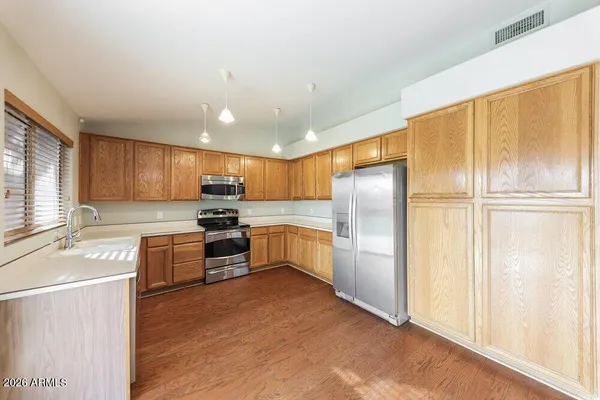 $2,290 | 7205 West Los Gatos Drive, Glendale, AZ 85310