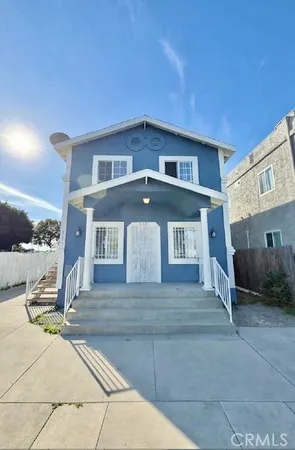 $3,600 | 6323 San Pedro Street, Unit 1/2, Los Angeles, CA 90003