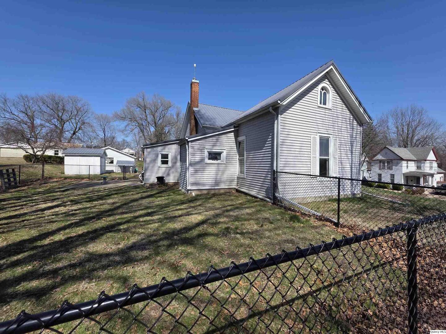 1228 South 12th Street Quincy, IL 62301 - Photo 13 of 18