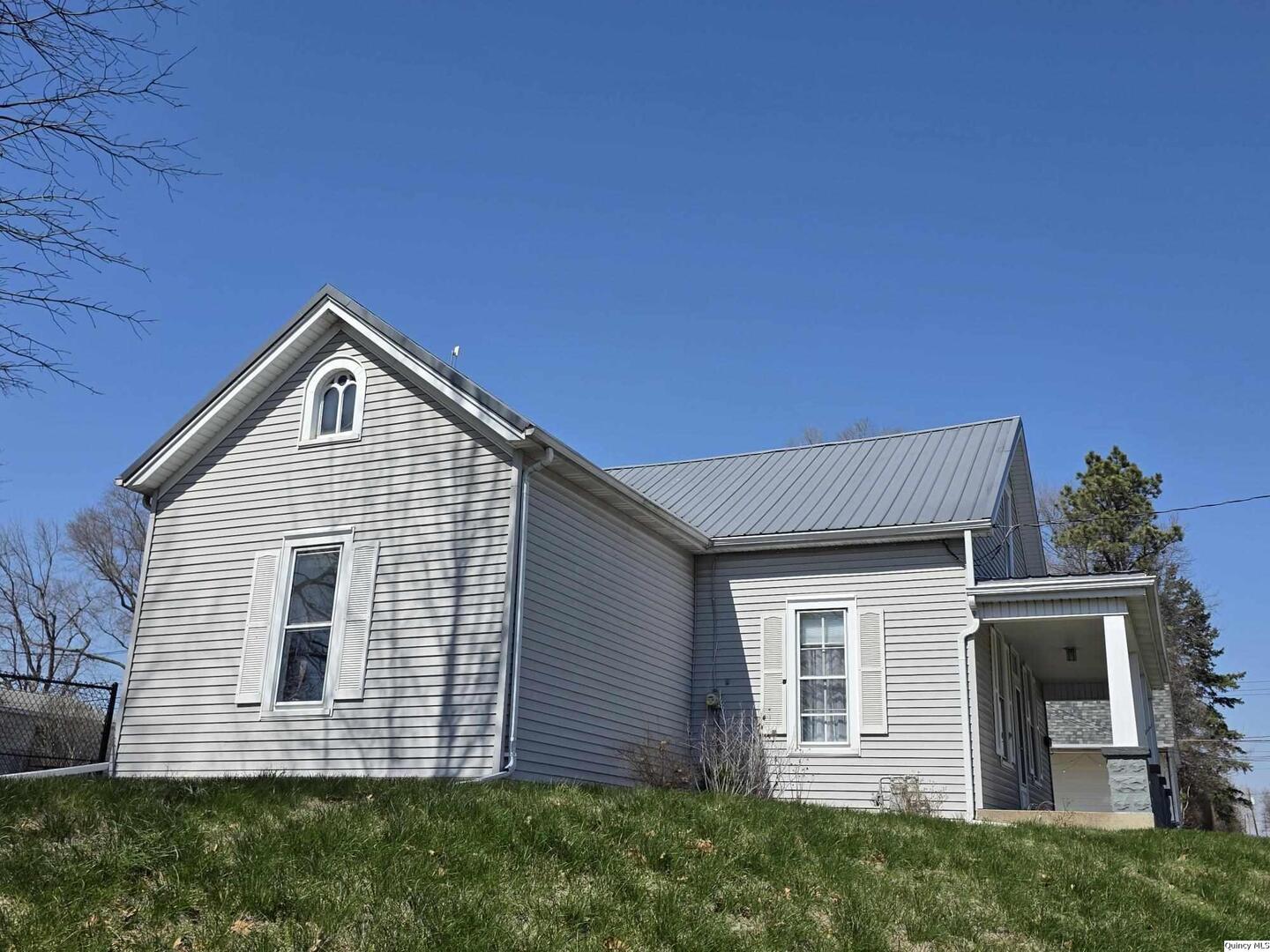 1228 South 12th Street Quincy, IL 62301 - Photo 15 of 18