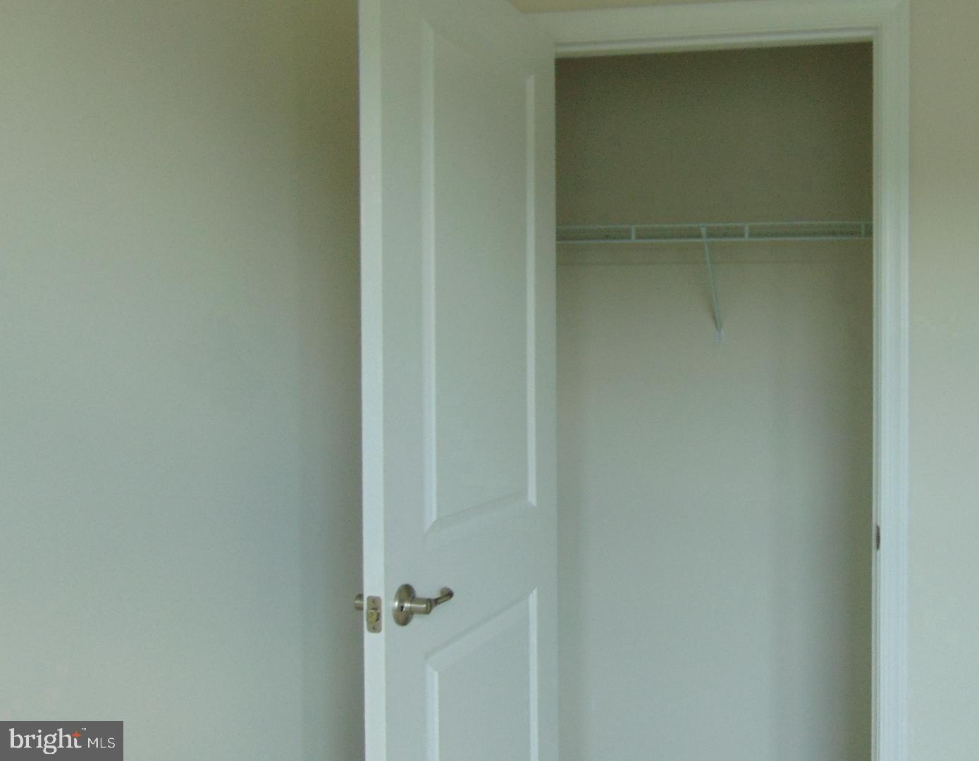 1813 Wind Gate Road Baltimore, MD 21227 - Photo 18 of 44 a view of a bathroom