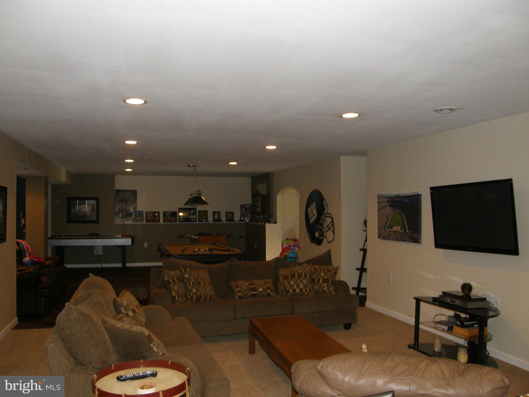 587 Hunters Road Culpeper, VA 22701 - Photo 27 of 30 Family Room