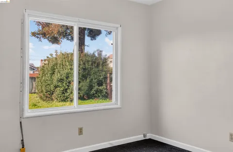 $359,999 | 249 South 13th Street, Richmond, CA 94804