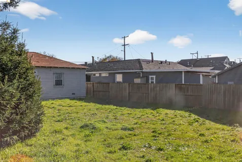 $359,999 | 249 South 13th Street, Richmond, CA 94804