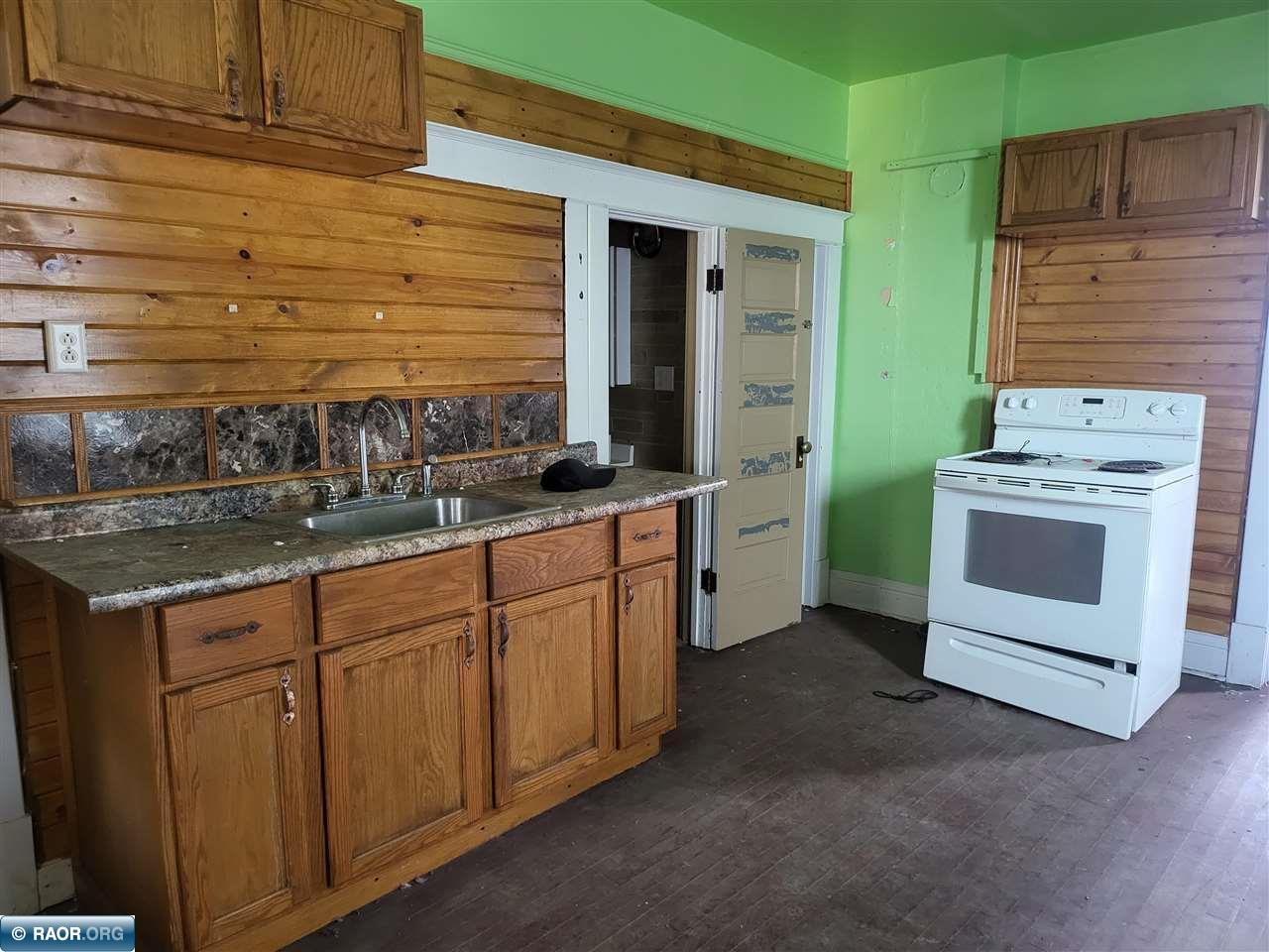 119 8th Street South Virginia, MN 55792 - Photo 4 of 18
